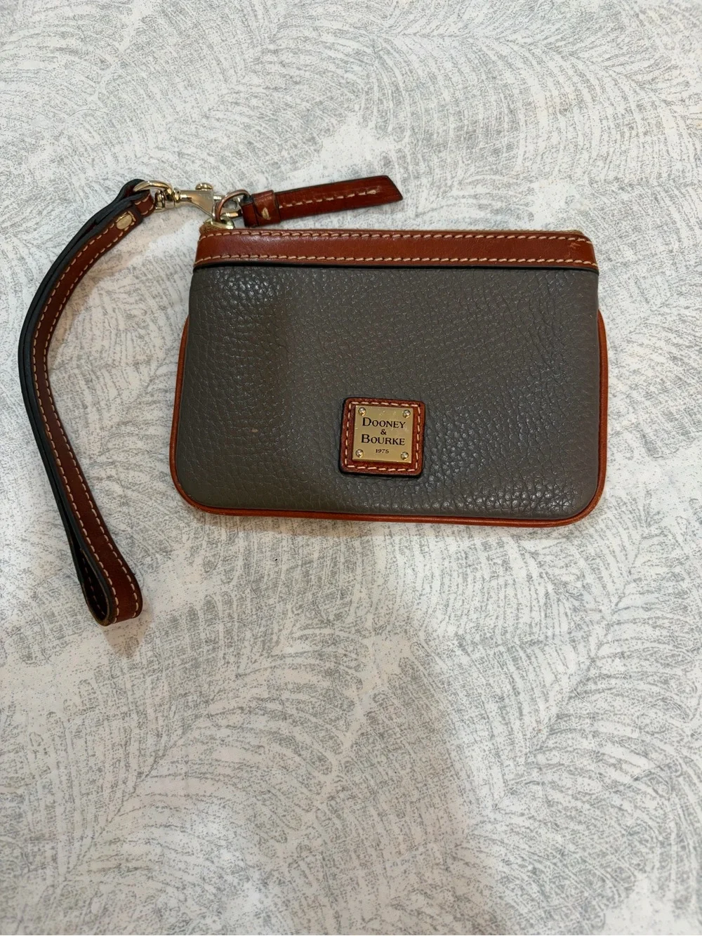 N/A dooney bourke